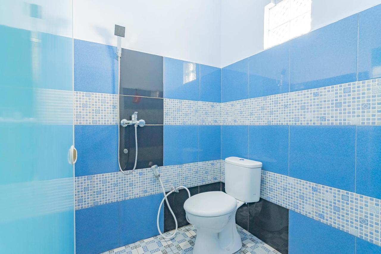 Reddoorz Syariah @ Tambak Mekar Street Subang Hotel Djalantjagak Buitenkant foto
